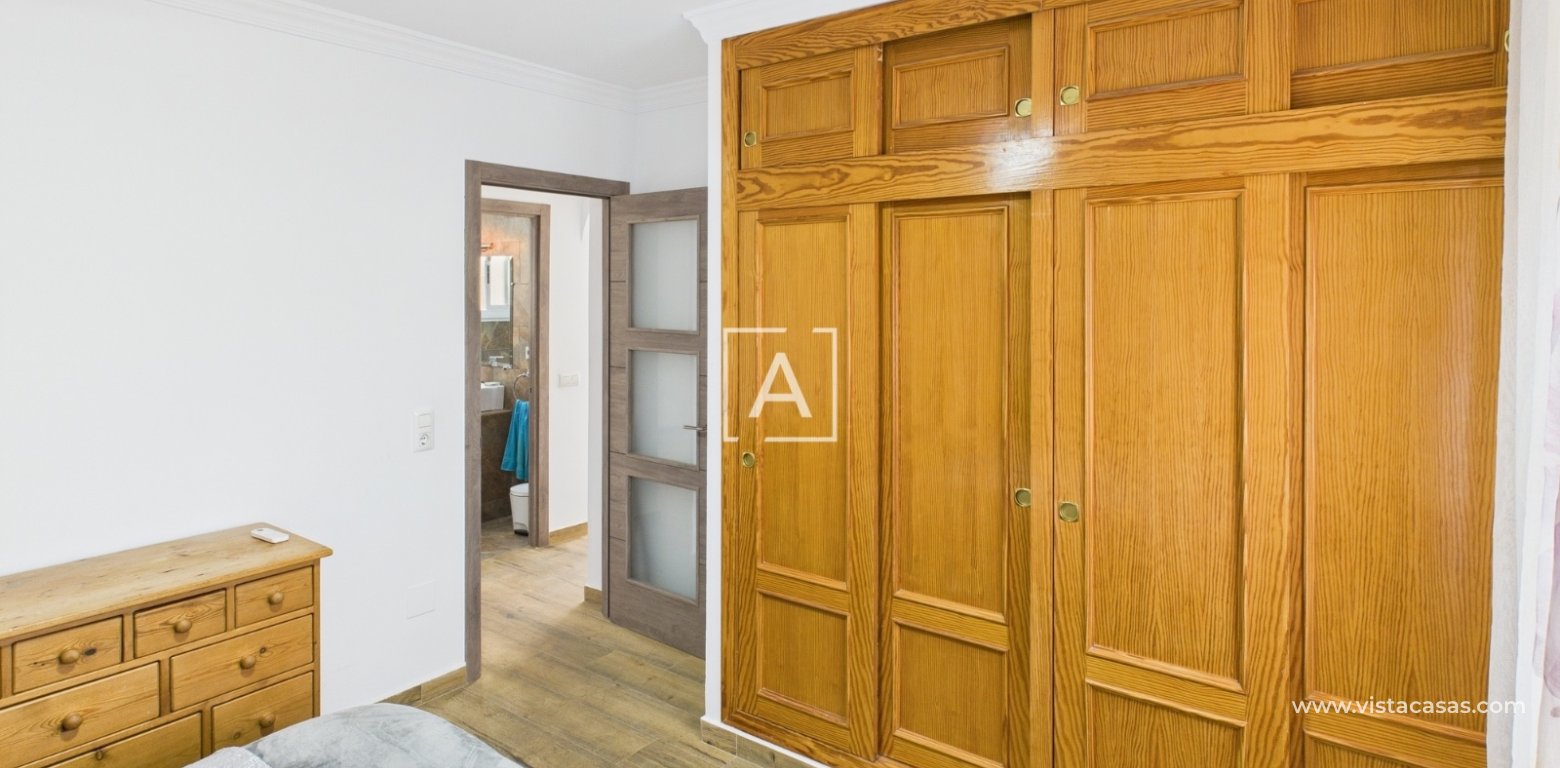 Resale - Villa - Pinar de Campoverde
