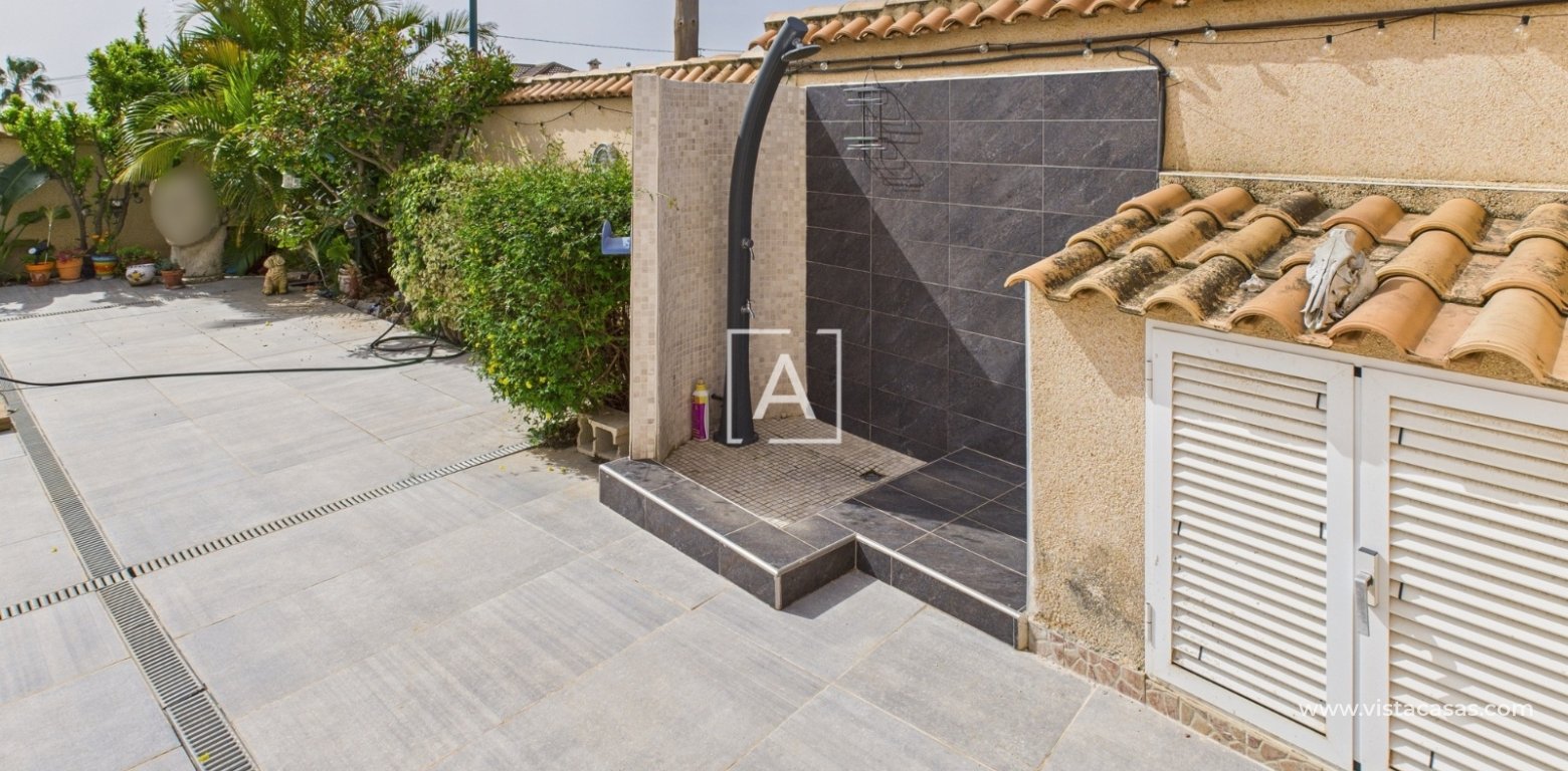Resale - Villa - Pinar de Campoverde