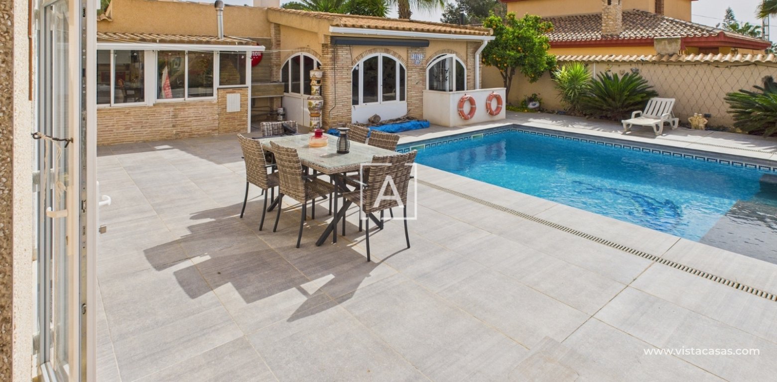 Resale - Villa - Pinar de Campoverde