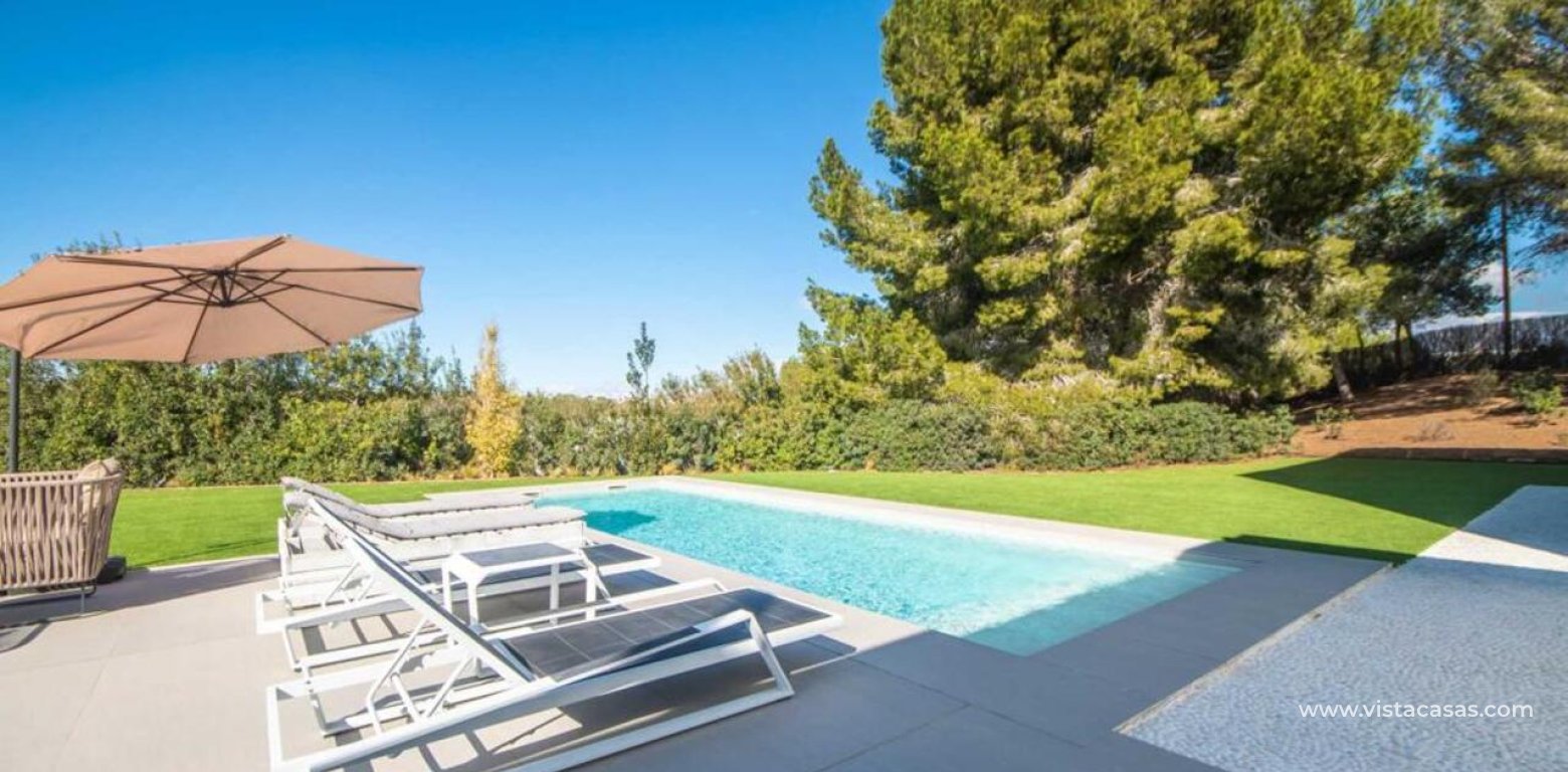 Resale - Villa - Las Colinas Golf