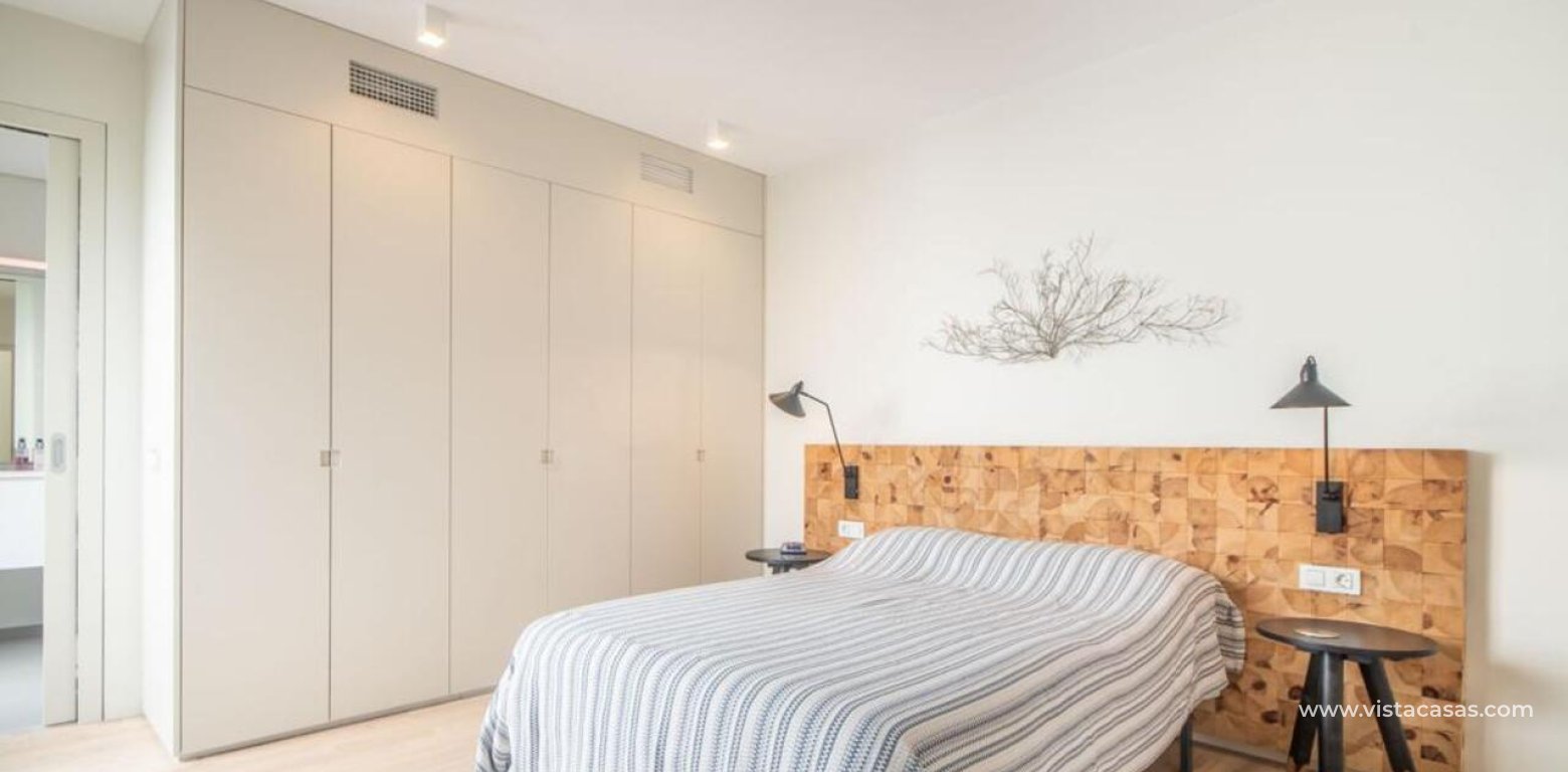 Resale - Villa - Las Colinas Golf