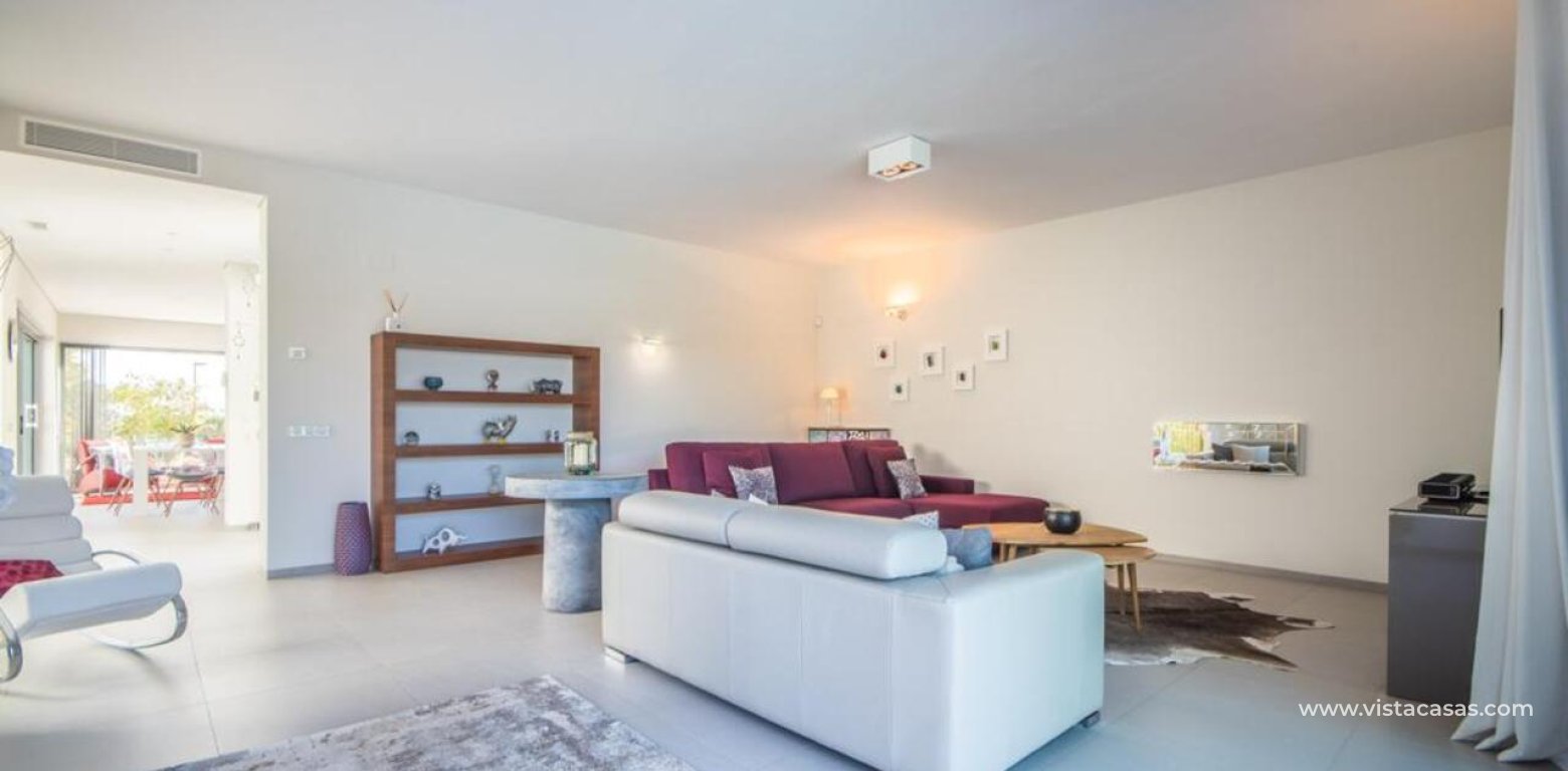 Resale - Villa - Las Colinas Golf