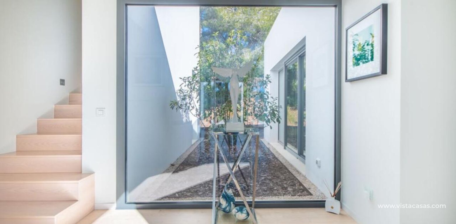 Resale - Villa - Las Colinas Golf