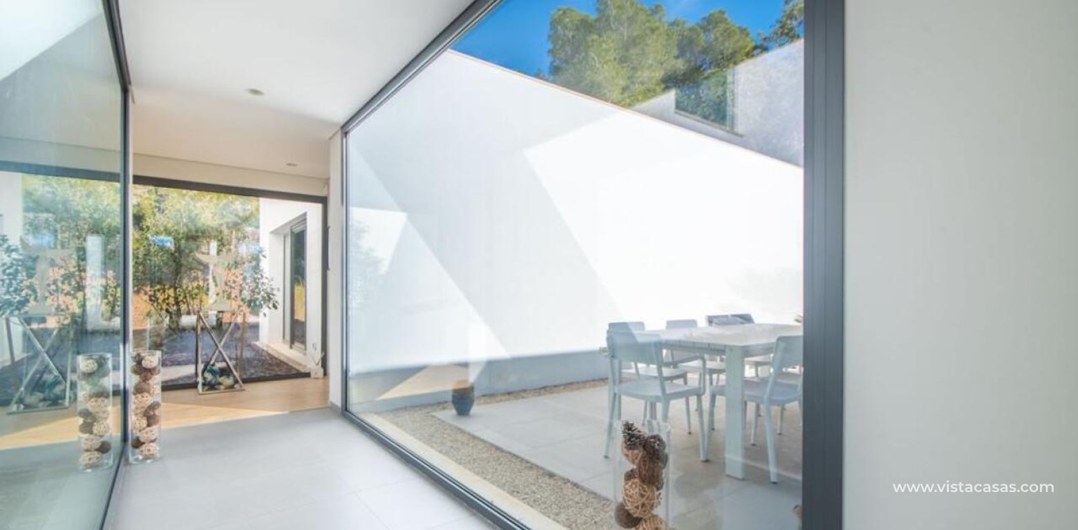 Resale - Villa - Las Colinas Golf