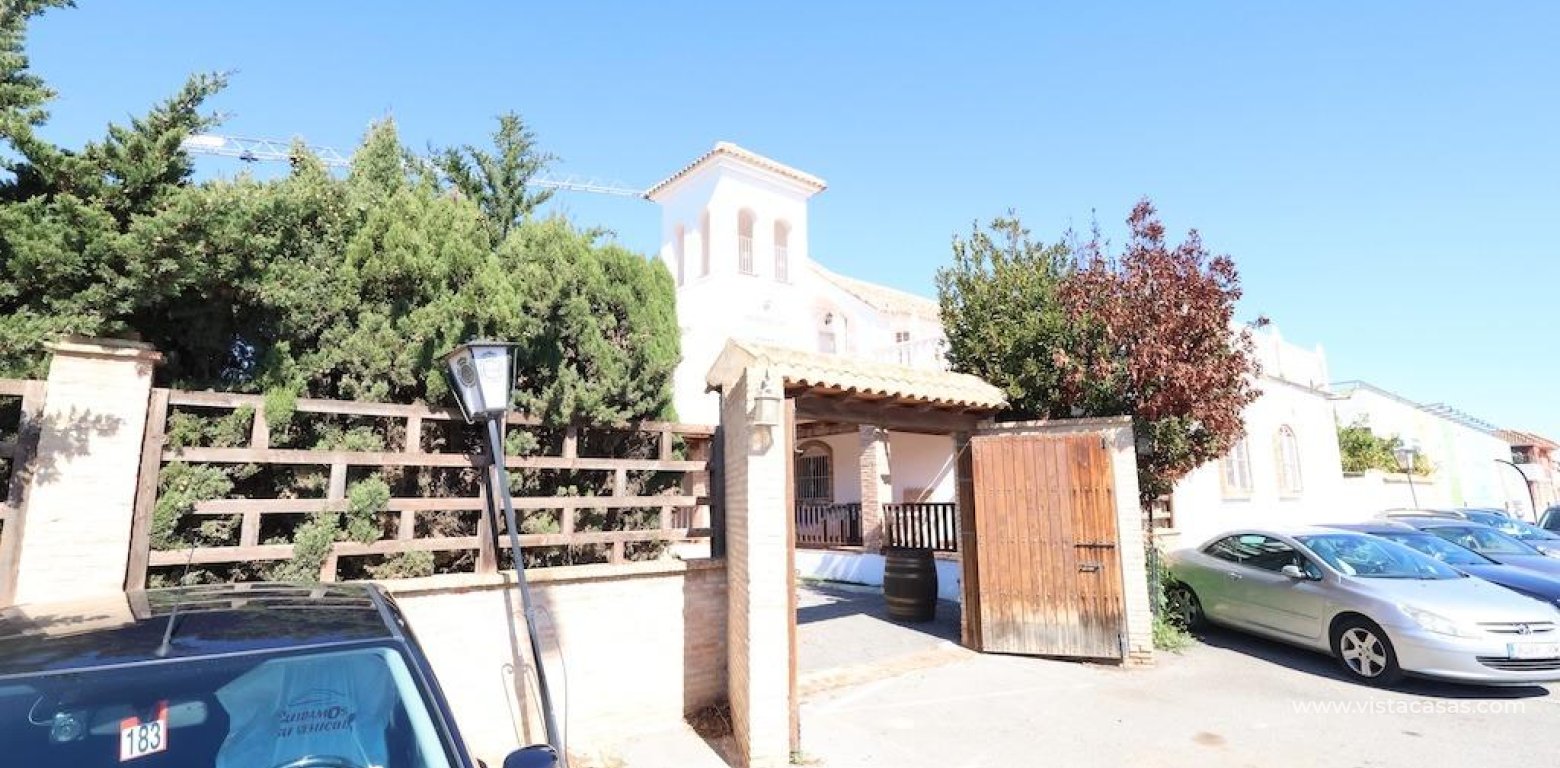 Resale - Villa - La Zenia