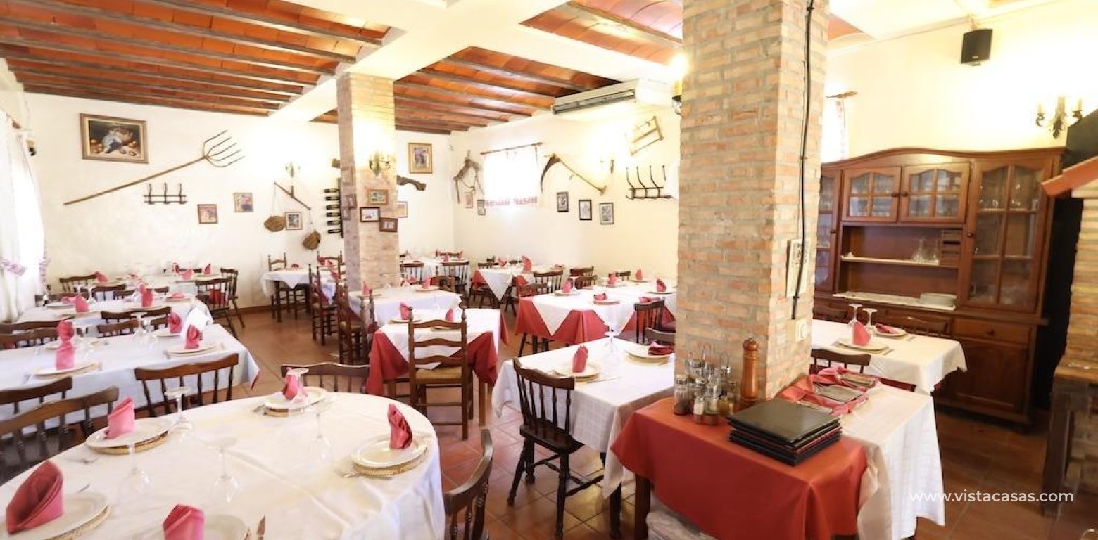 Resale - Villa - La Zenia