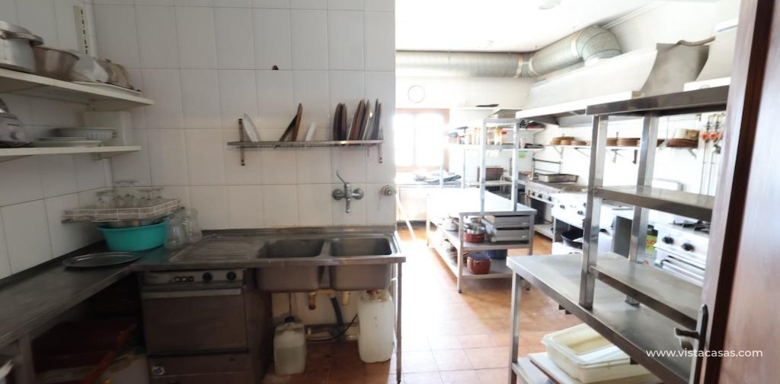 Resale - Villa - La Zenia