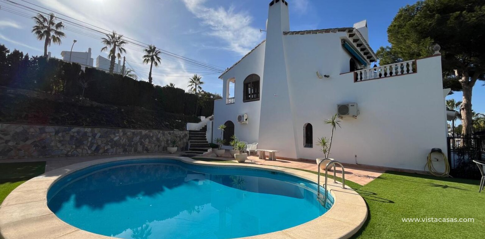 Sale - Villa - Villamartin