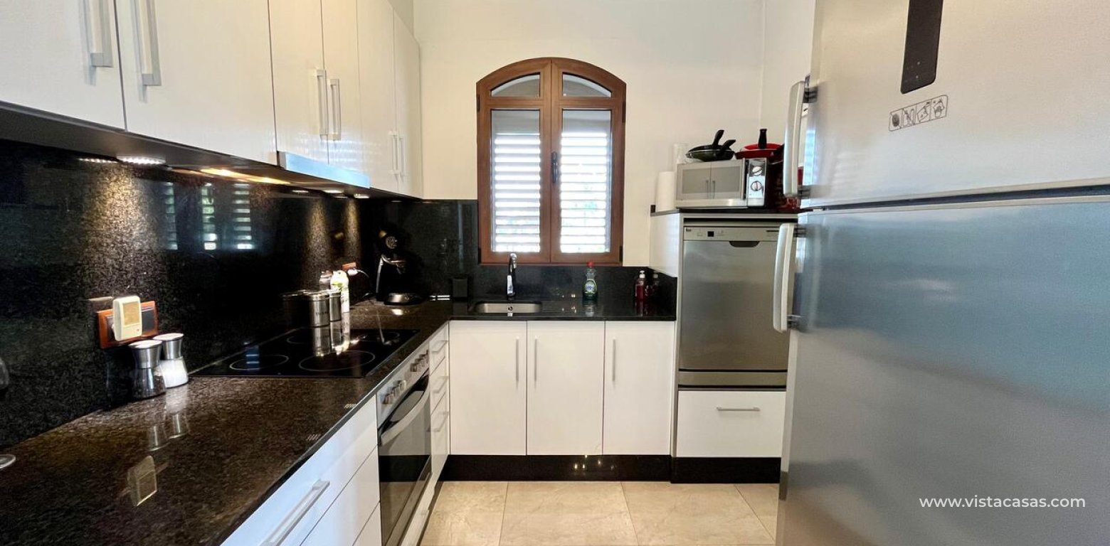 Sale - Villa - Villamartin