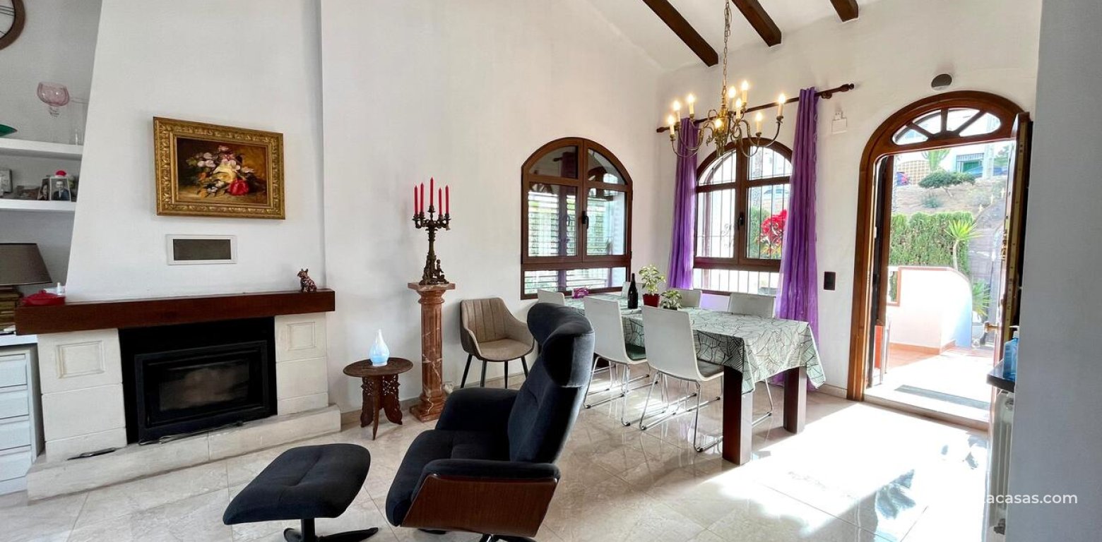 Sale - Villa - Villamartin