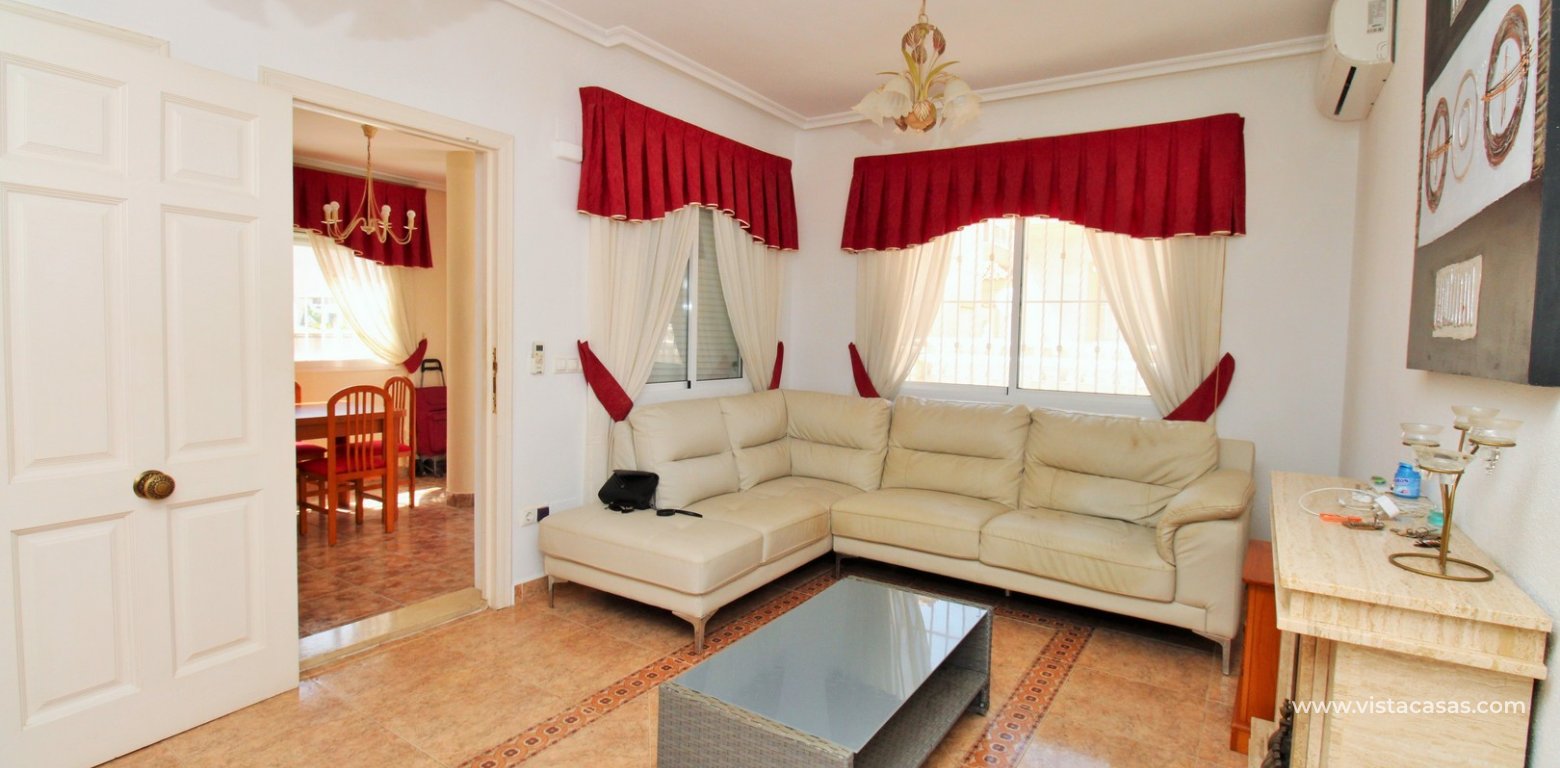 Detached villa for sale La Pinada Playa Flamenca lounge 4