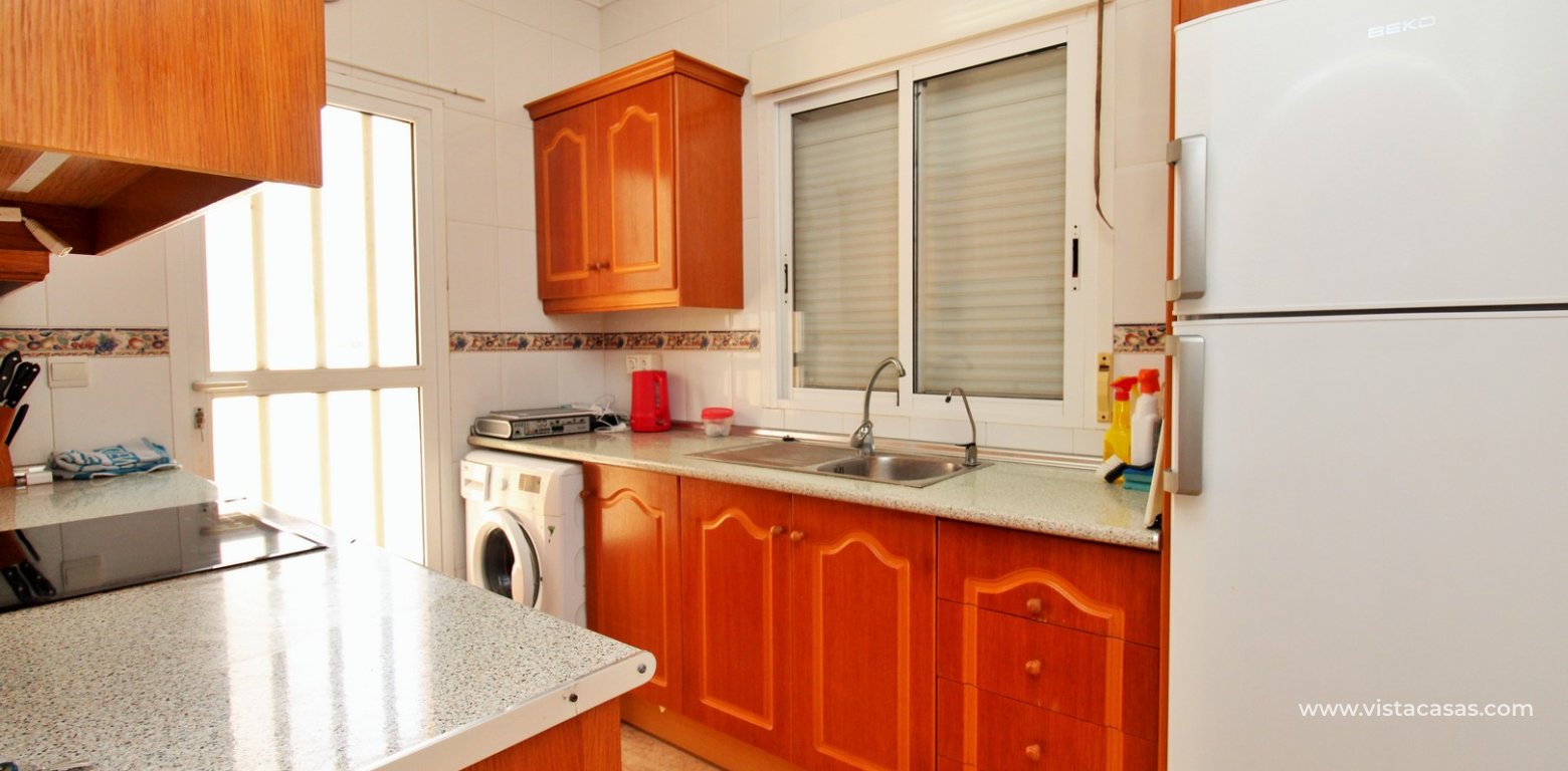 Detached villa for sale La Pinada Playa Flamenca kitchen