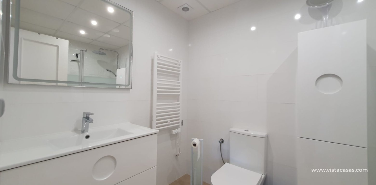 Resale - Apartment - Villamartin