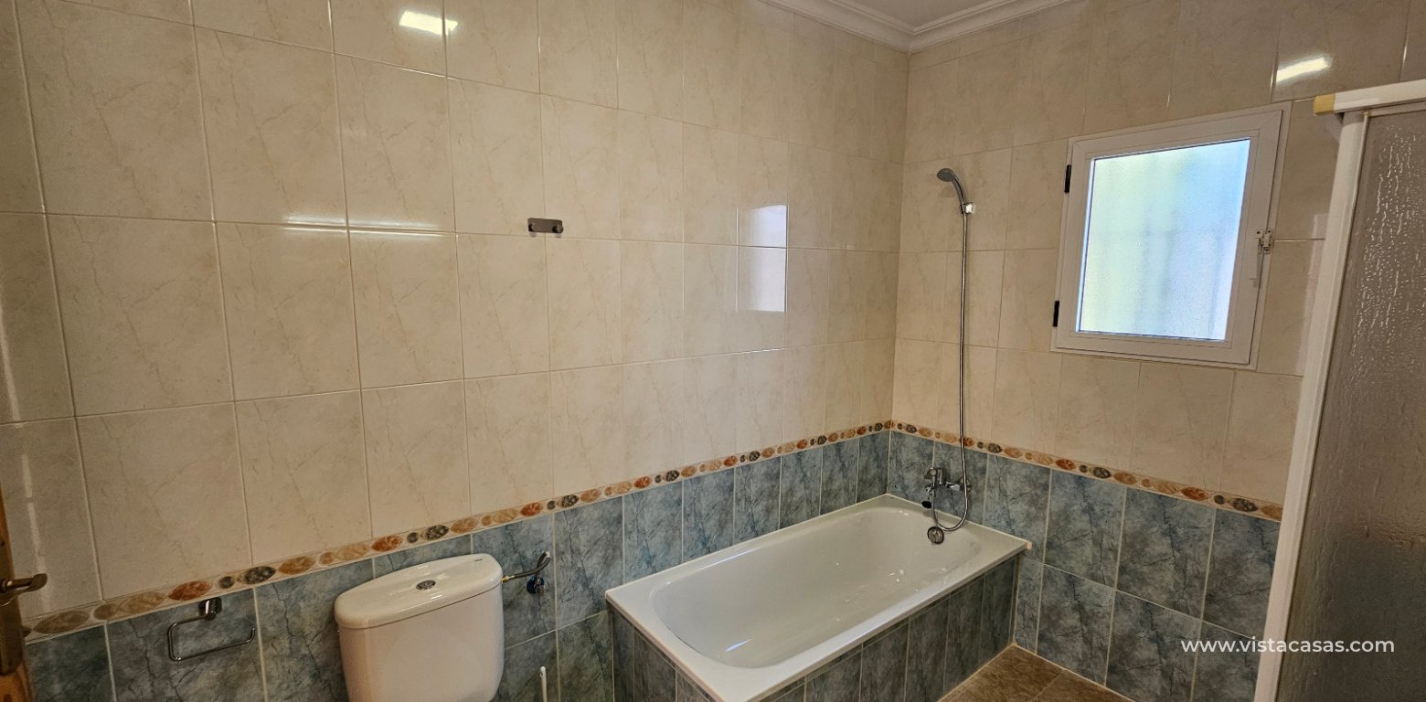 Resale - Villa - Algorfa