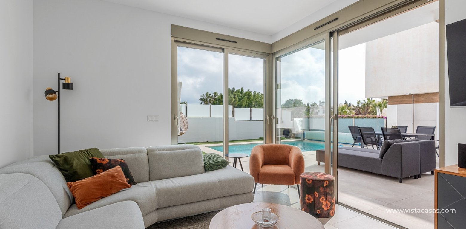Resale - Villa - Villamartin - PAU 8