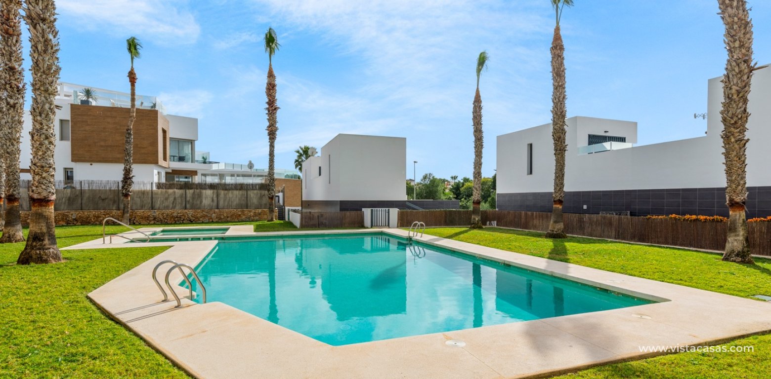 Resale - Villa - Villamartin - PAU 8