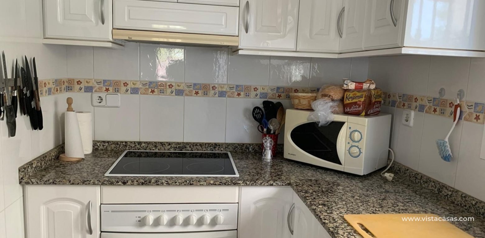 Resale - Villa - El Raso