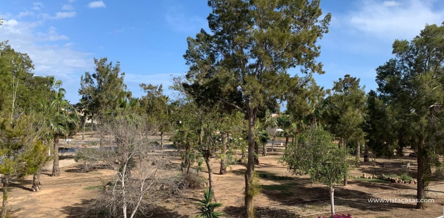 Resale - Villa - El Raso