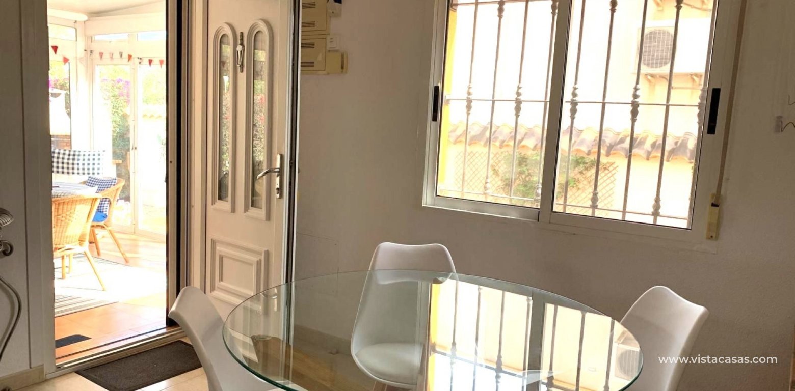 Resale - Villa - El Raso