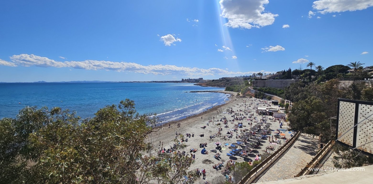 Resale - Villa - Cabo Roig