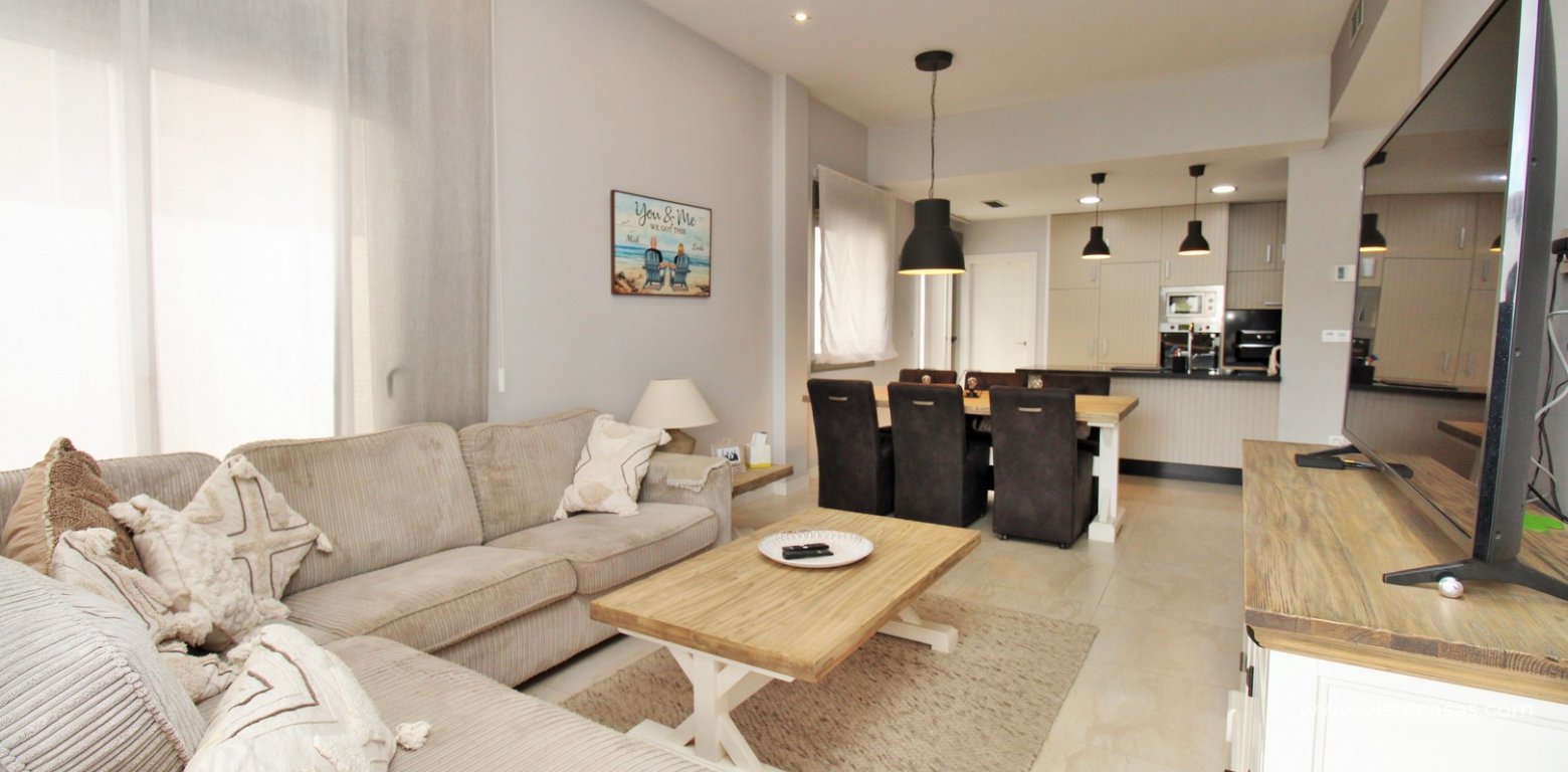 Detached Innova villa for sale Pau 8 Villamartin lounge