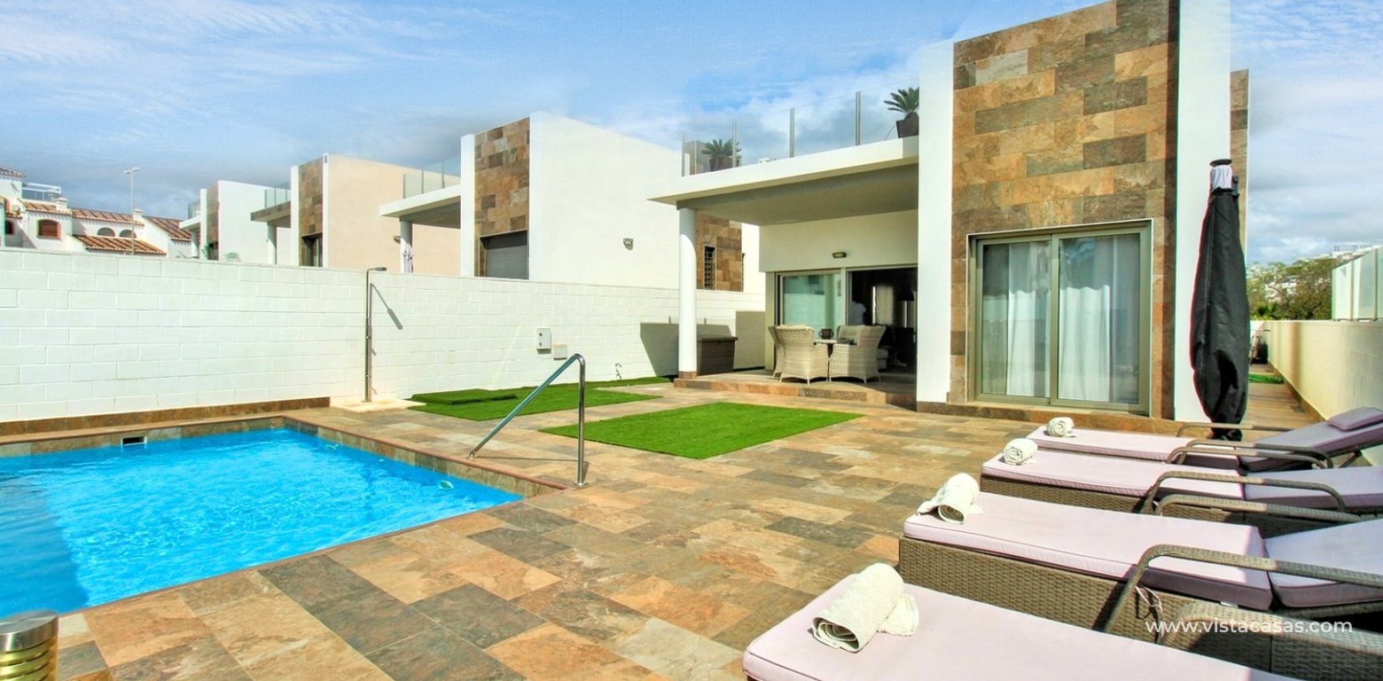 Detached Innova villa for sale Pau 8 Villamartin swimming private pool