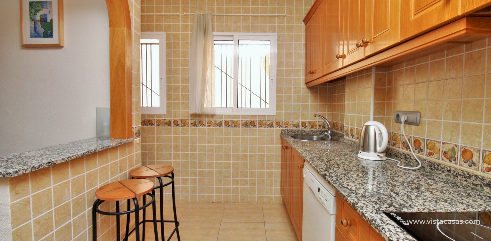 Townhouse for sale Torregolf 4 Pau 8 Villamartin kitchen 2