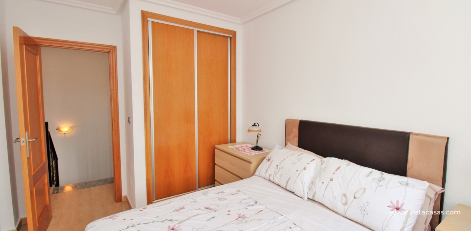 Townhouse for sale Torregolf 4 Pau 8 Villamartin master bedroom fitted wardrobes