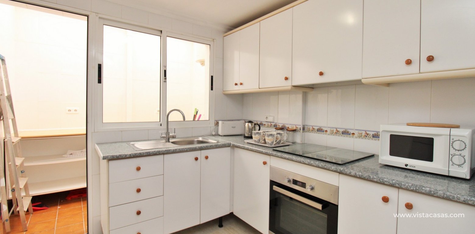 Townhouse for sale Laderas del Sol La Florida Los Altos kitchen