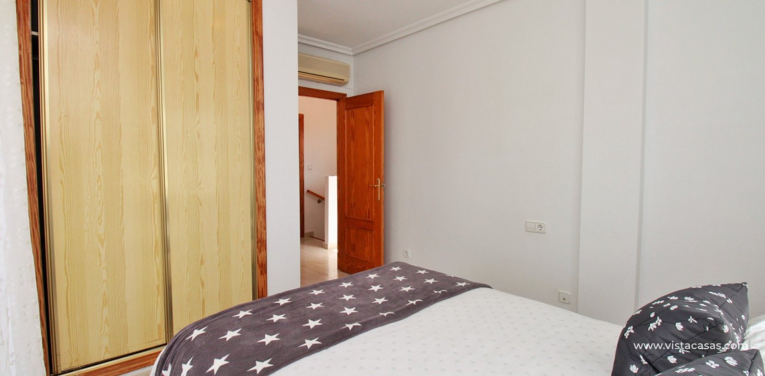 Townhouse for sale Laderas del Sol La Florida Los Altos master bedroom fitted wardrobes