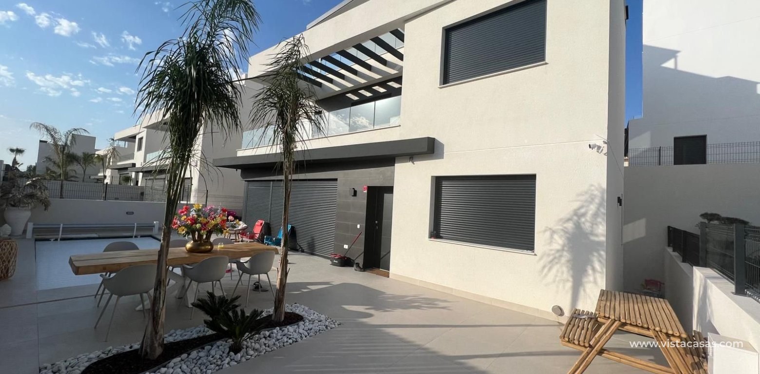 Resale - Villa - Algorfa