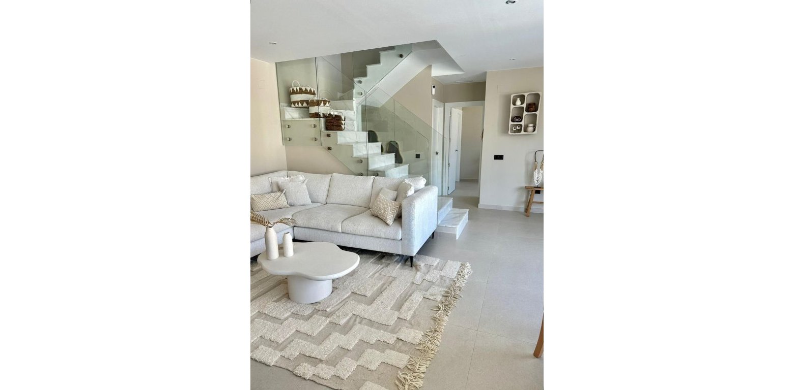 Resale - Villa - Algorfa