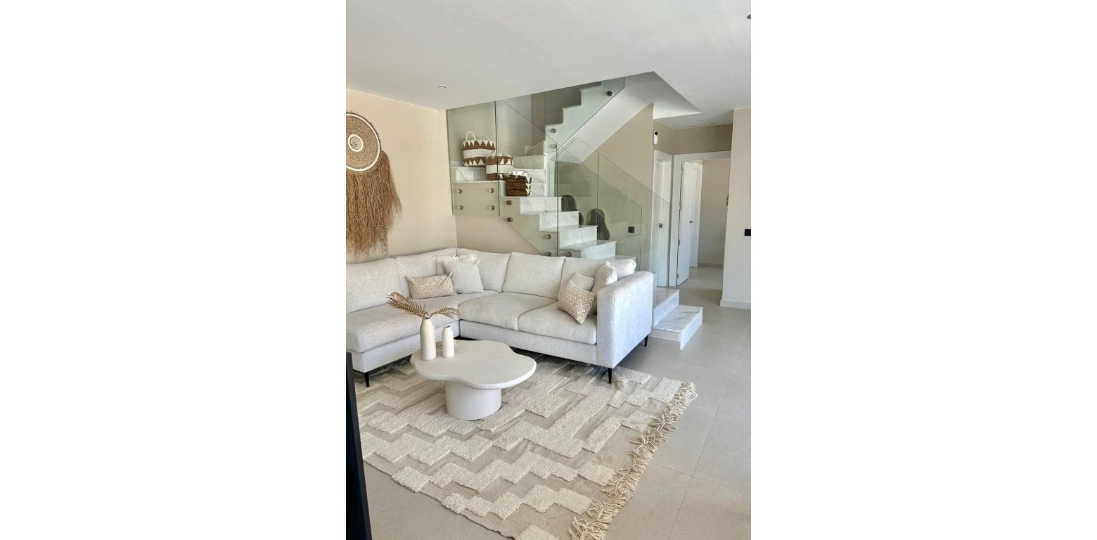 Resale - Villa - Algorfa