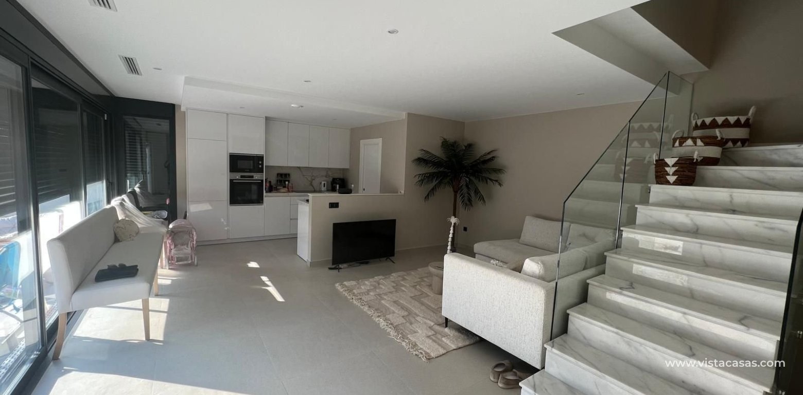 Resale - Villa - Algorfa