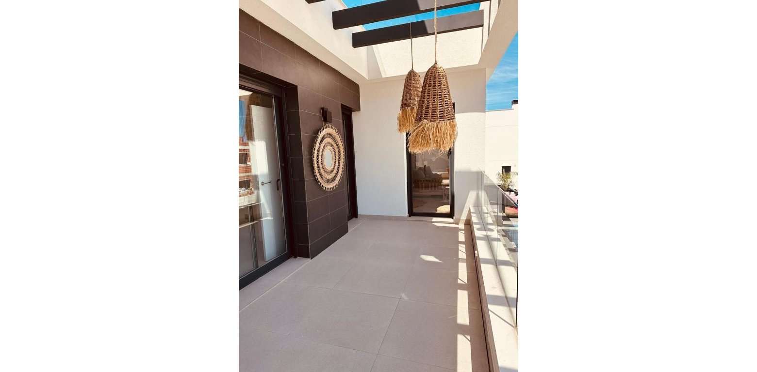 Resale - Villa - Algorfa