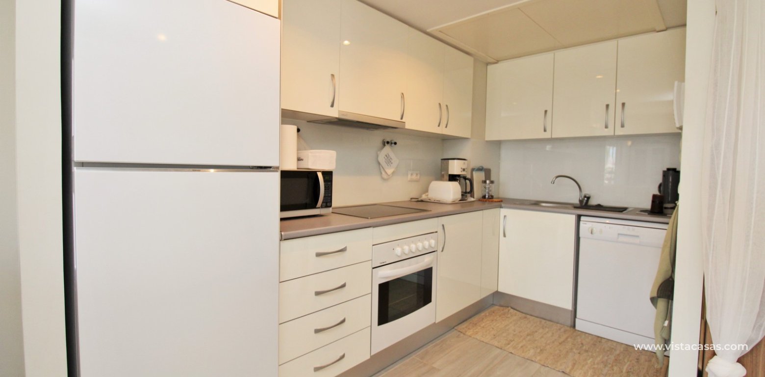 Penthouse for sale in El Rincon Playa Flamenca kitchen