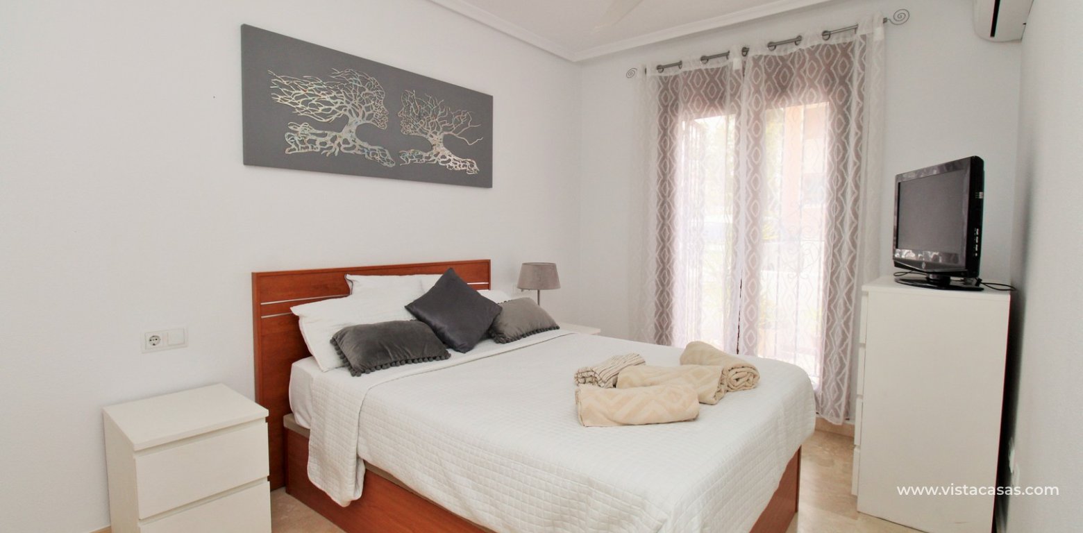 Lola bungalow pool views for sale Pau 8 M7 Villamartin master bedroom