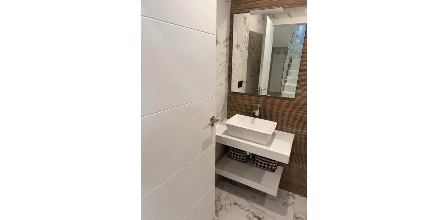 Resale - Villa - Algorfa