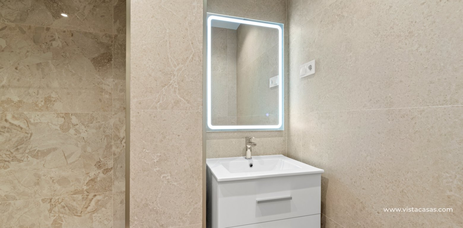 Resale - Apartment - Punta Prima