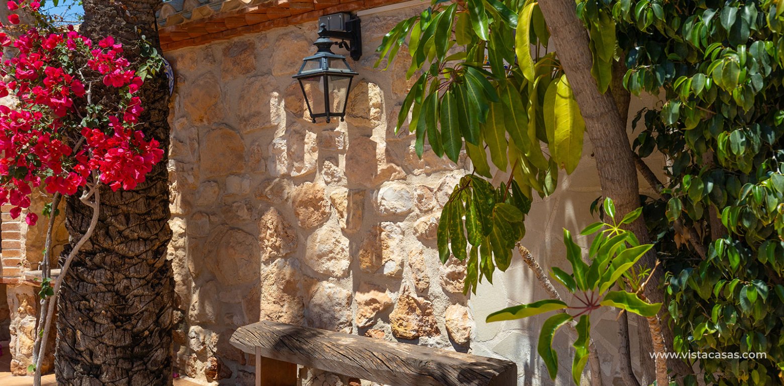 Resale - Villa - Punta Prima