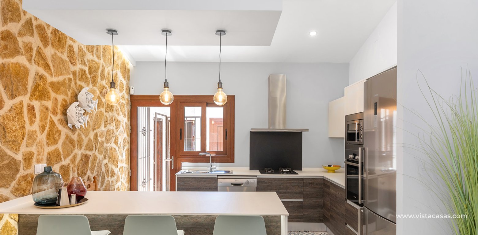 Resale - Villa - Punta Prima