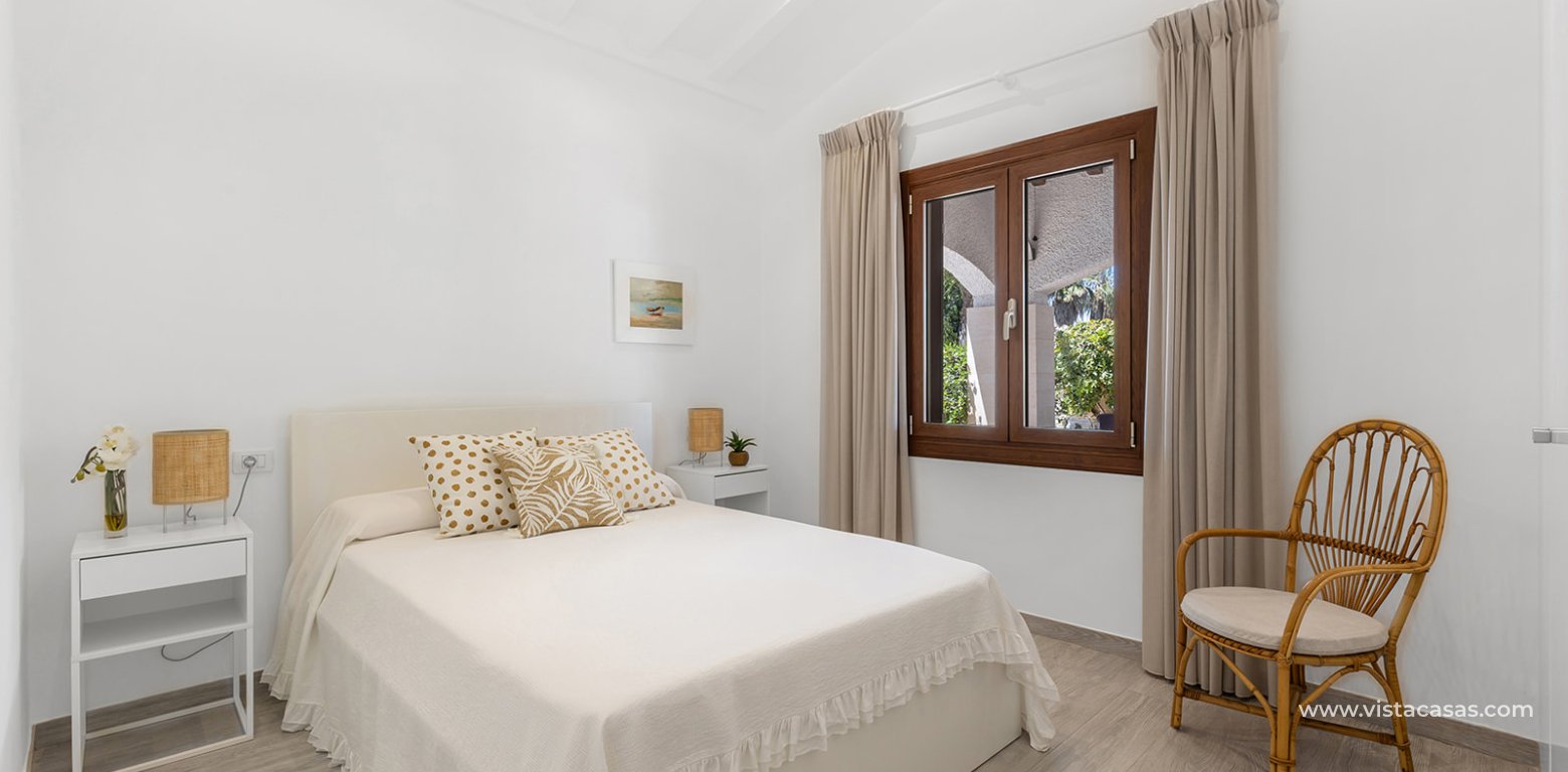 Resale - Villa - Punta Prima