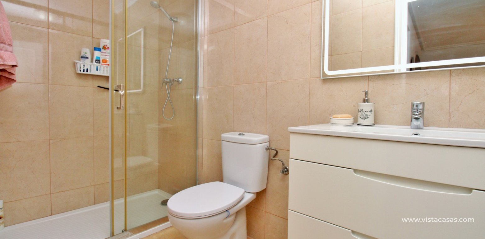 Quad house for sale Torregolf 4 Pau 8 Villamartin downstairs bathroom renovated