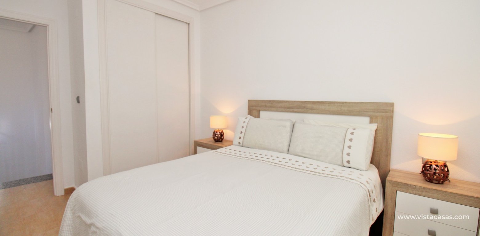 Quad house for sale Torregolf 4 Pau 8 Villamartin master bedroom fitted wardrobes