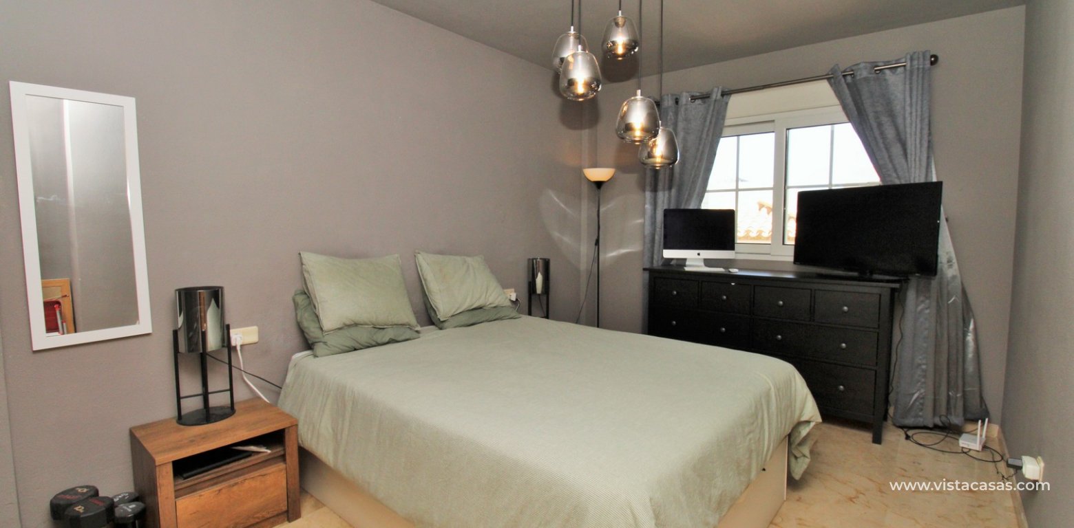 Renovated apartment in the Villamartin Plaza Villagolf master bedroom