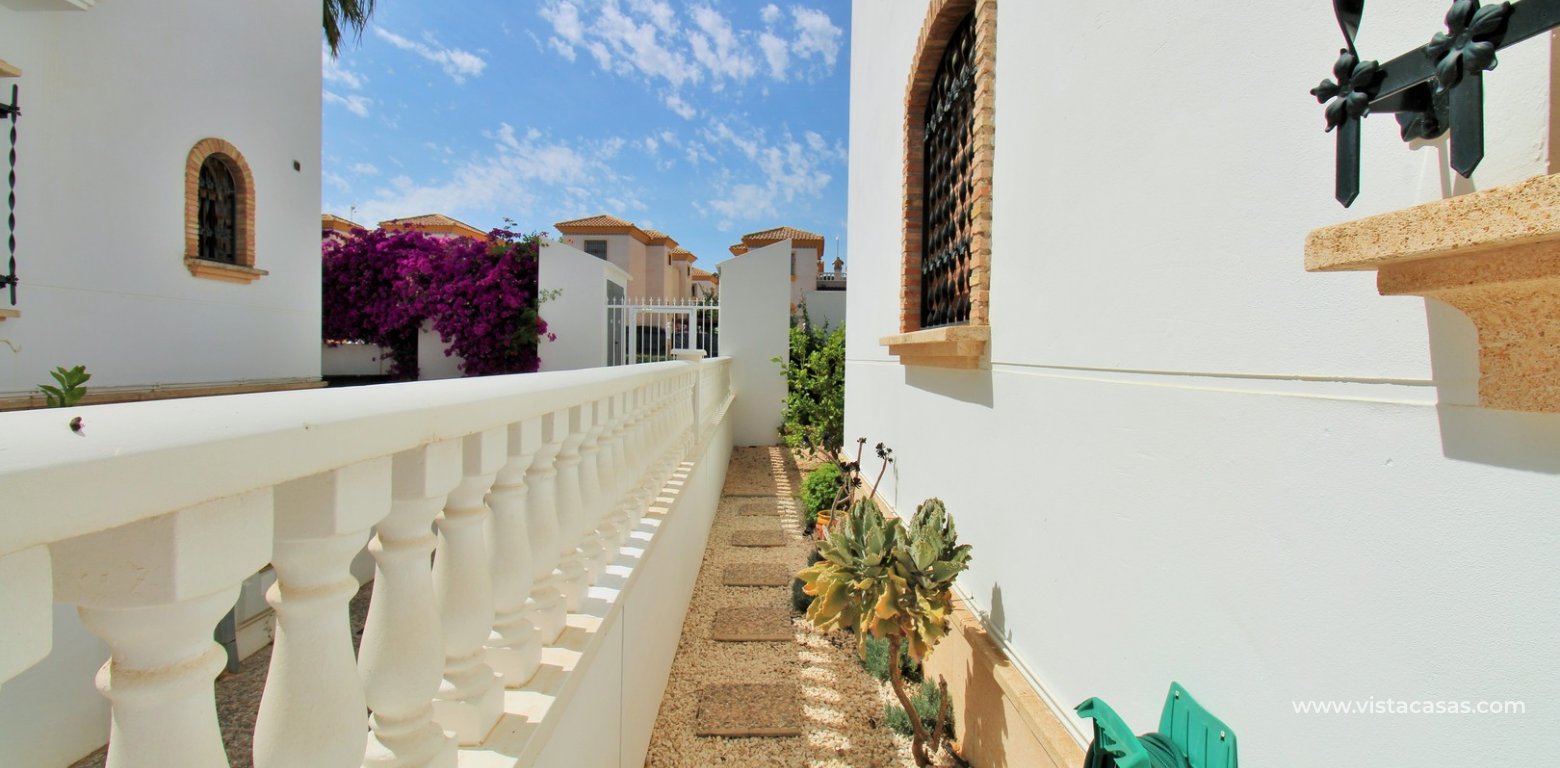 Penthouse apartment for sale Pau 8 Villamartin garden areas