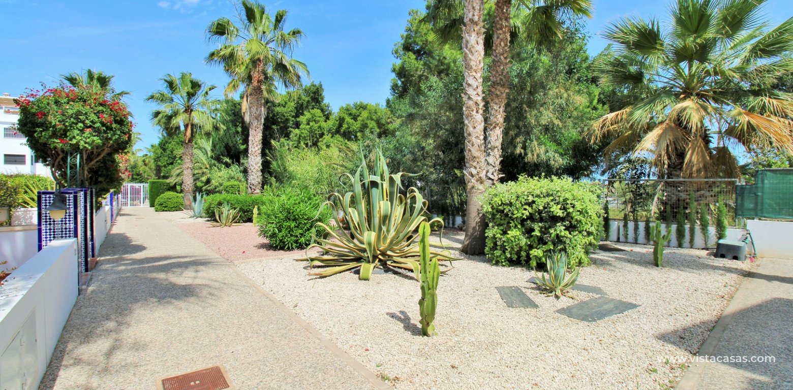 Penthouse apartment for sale Pau 8 Villamartin communal gardens