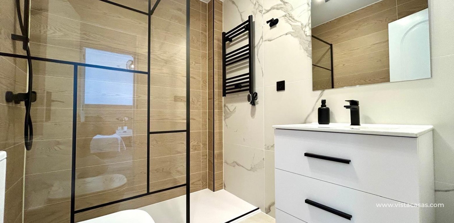 Resale - Townhouse - Punta Prima