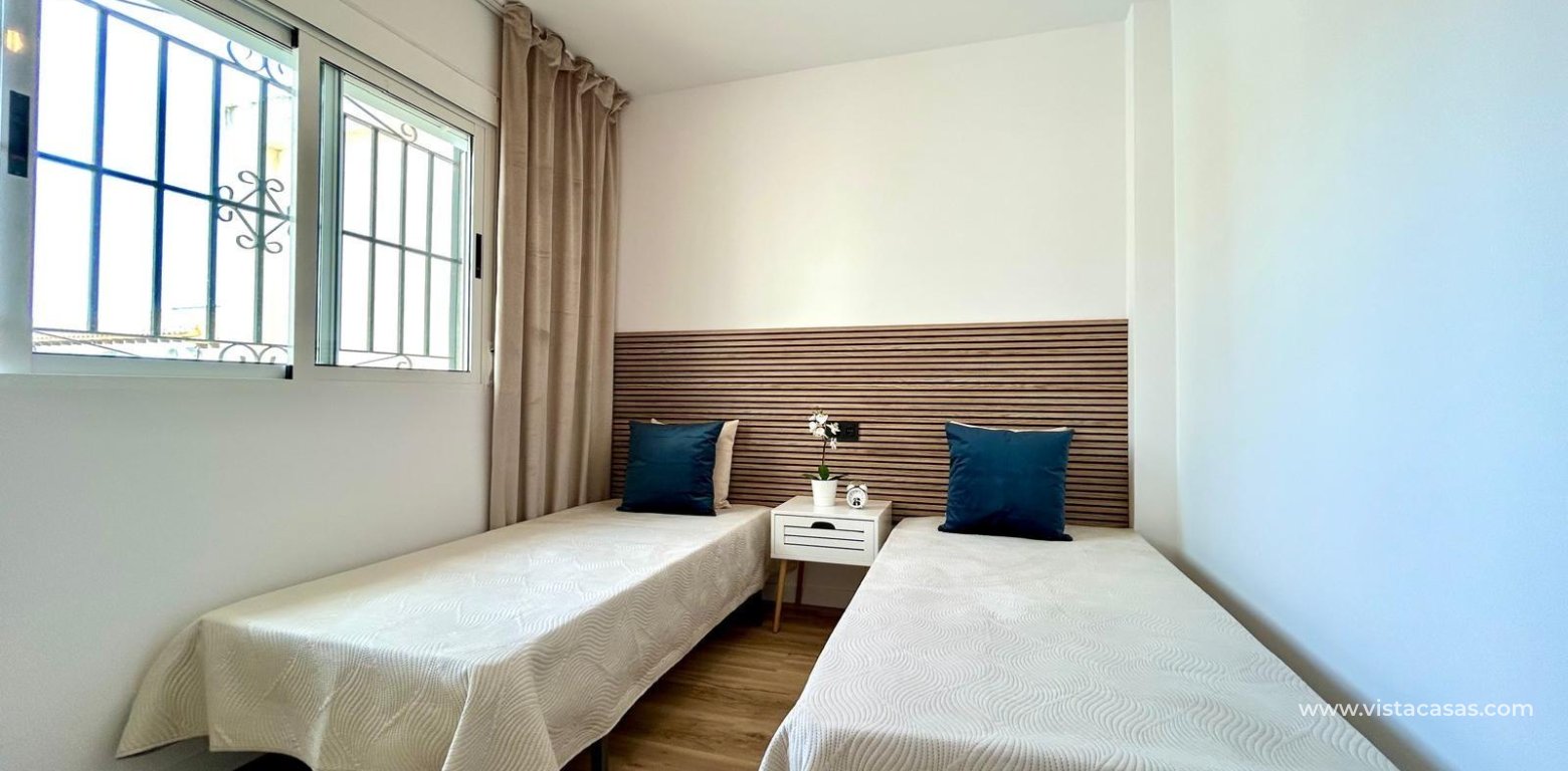 Resale - Townhouse - Punta Prima