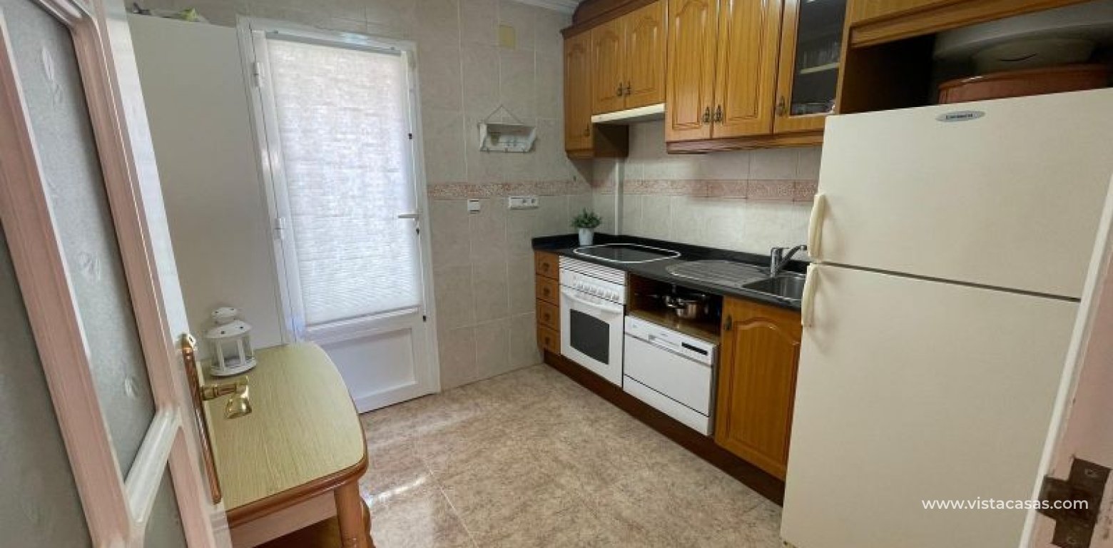 Resale - Villa - Torrevieja